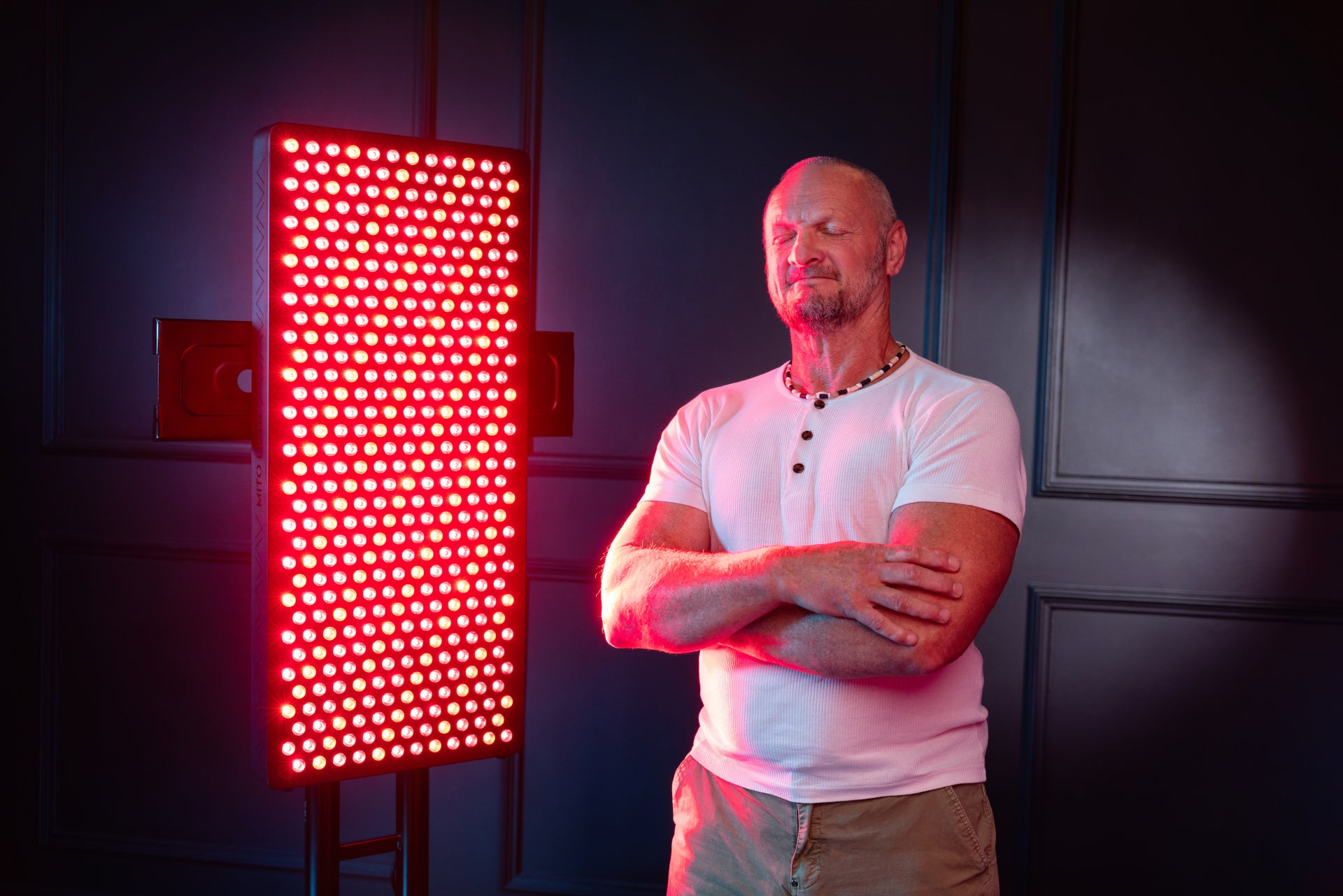 MITO LIGHT® Mitohacker 4.0 red and near-infrared light lamp